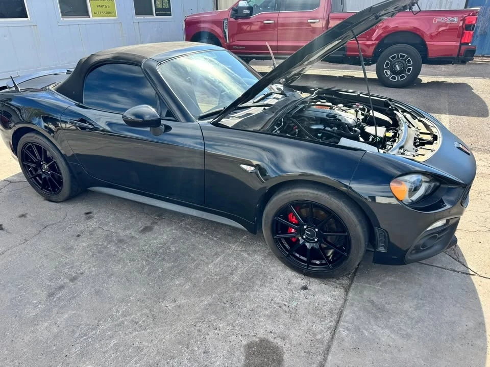 2018 Fiat 124 Spider - Image 16 of 19