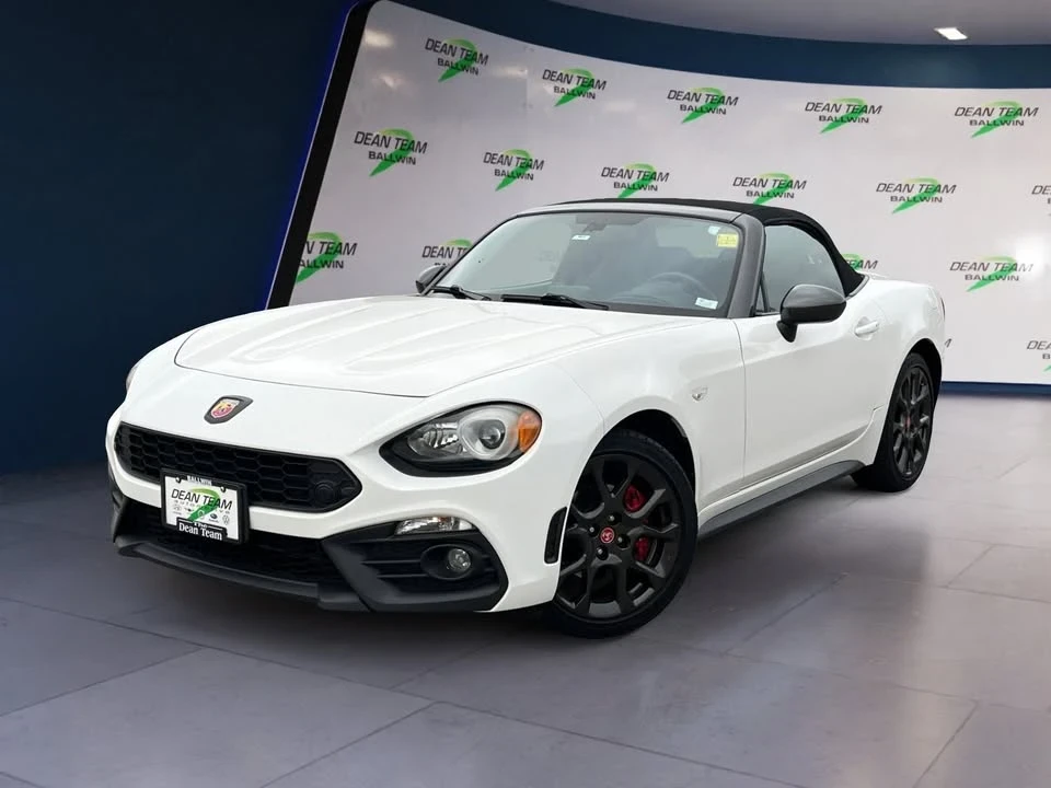 2018 Fiat 124 Spider - Image 2 of 10