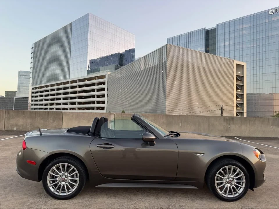 2018 Fiat 124 Spider - Image 6 of 20