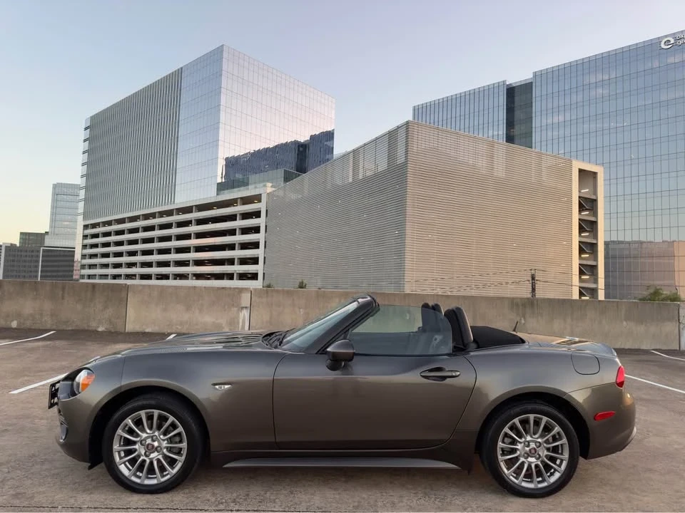 2018 Fiat 124 Spider - Image 5 of 20