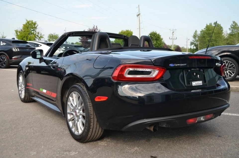 2018 Fiat 124 Spider - Image 12 of 20