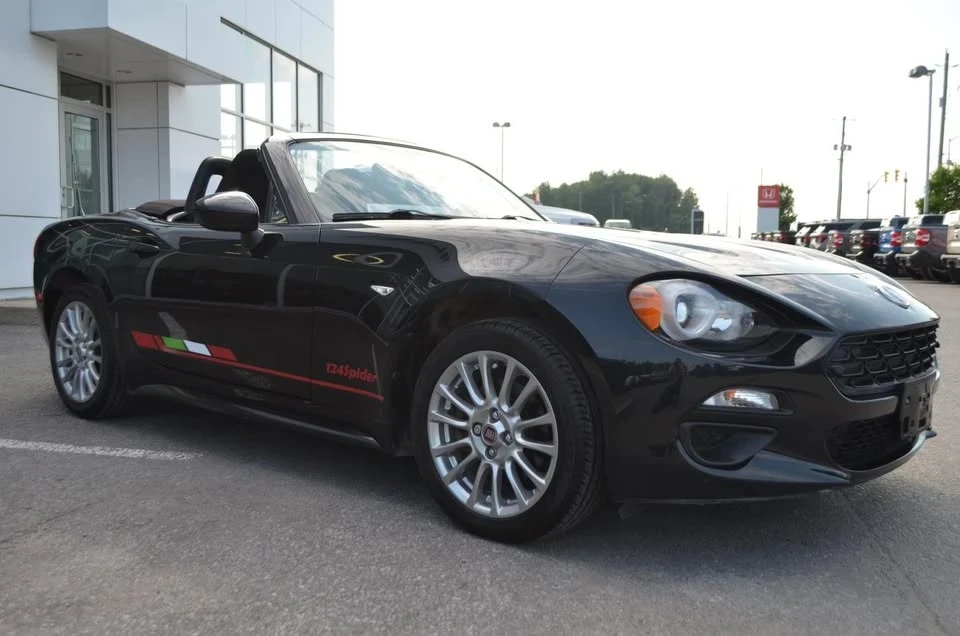 2018 Fiat 124 Spider - Image 14 of 20