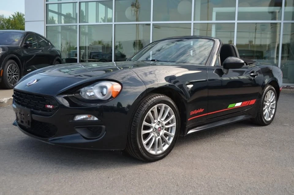 2018 Fiat 124 Spider - Image 15 of 20