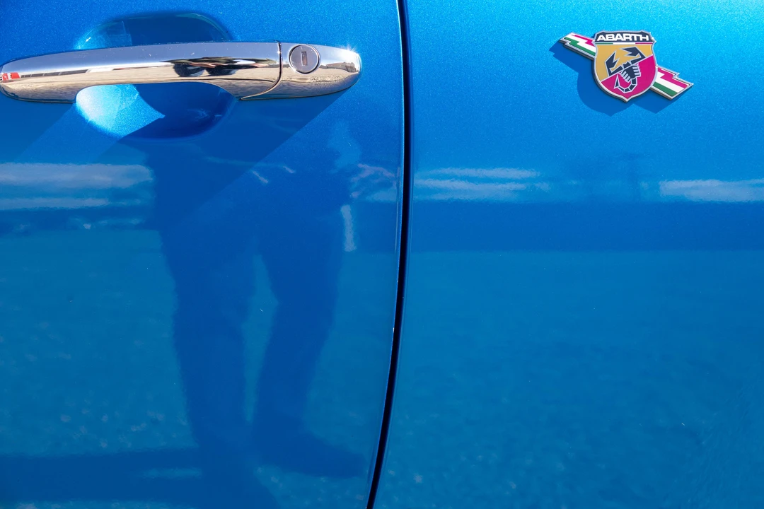 2018 Fiat Abarth 500 - Image 26 of 31