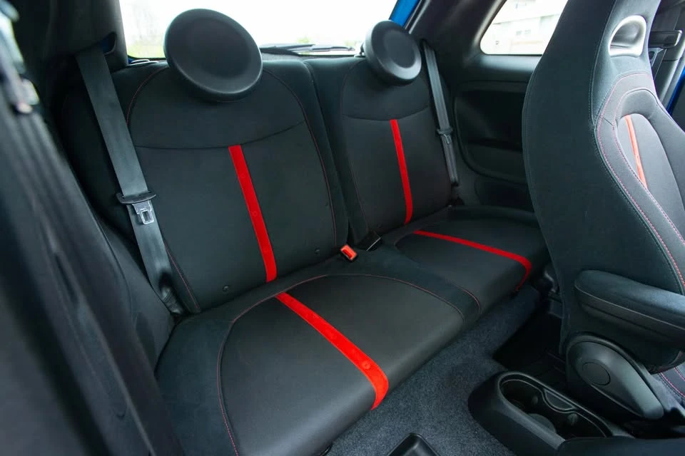 2018 Fiat Abarth 500 - Image 17 of 18