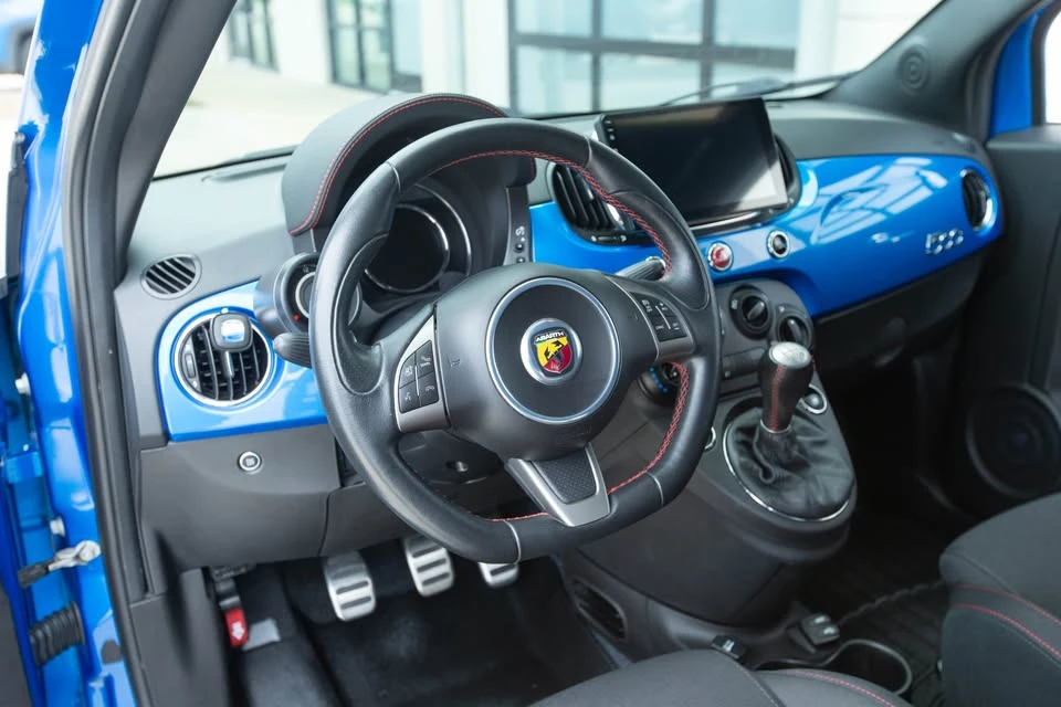 2018 Fiat Abarth 500 - Image 13 of 18