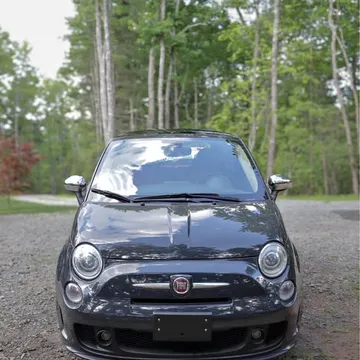 2018 Fiat 500 Lounge Hatchback
