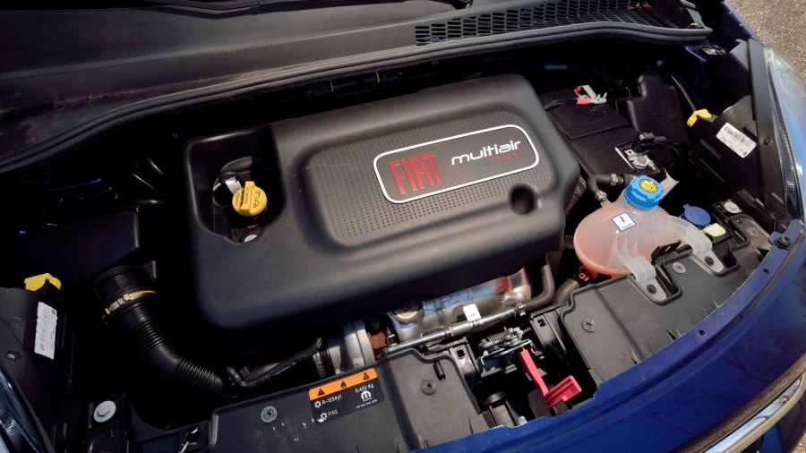 2018 Fiat 500 - Image 7 of 31