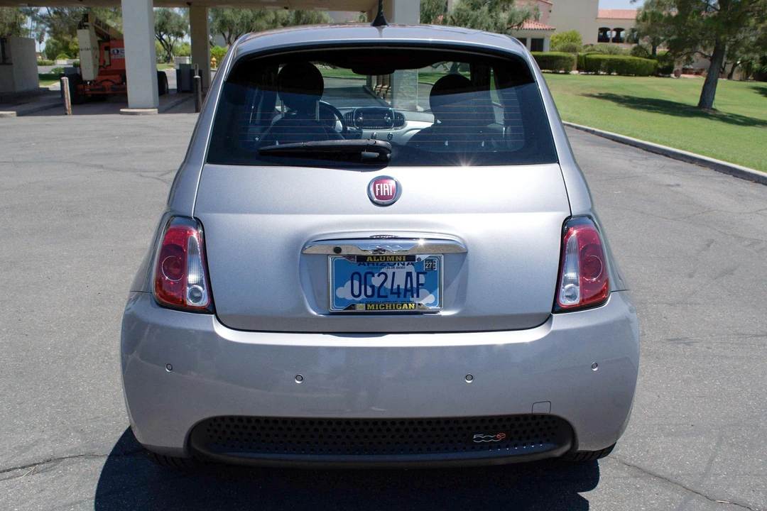 2018 Fiat 500e - Image 5 of 31