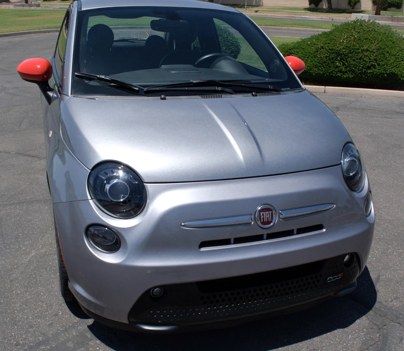 2018 Fiat 500e - Image 20 of 31
