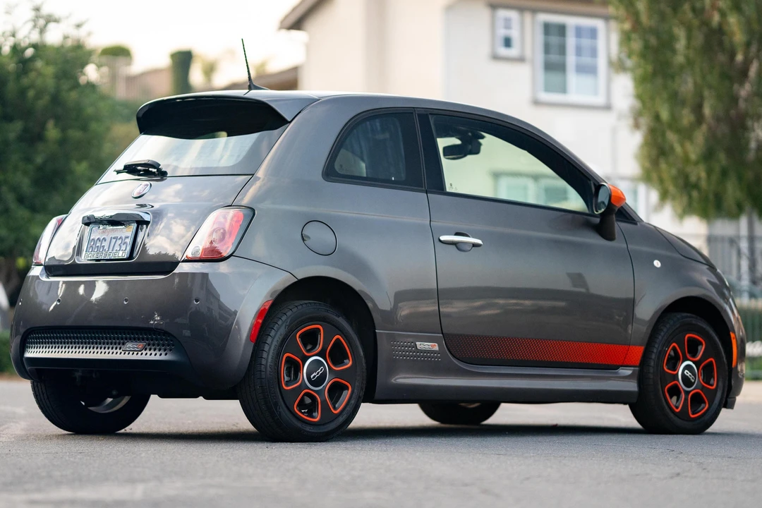 2018 Fiat 500 - Image 4 of 31