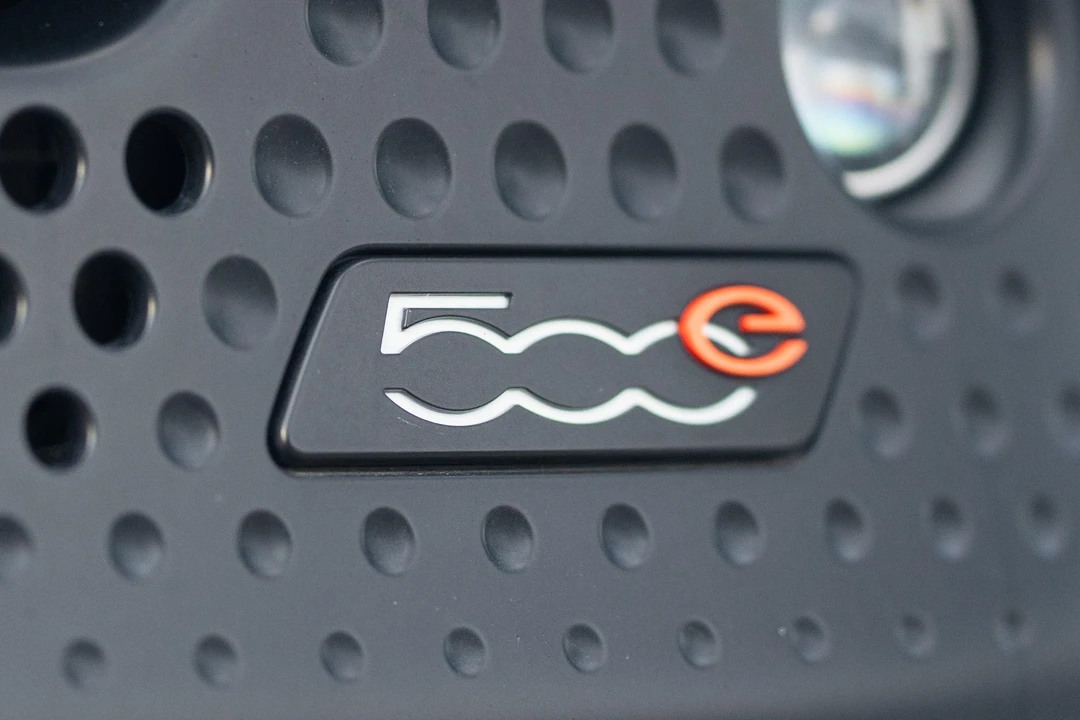 2018 Fiat 500 - Image 13 of 31