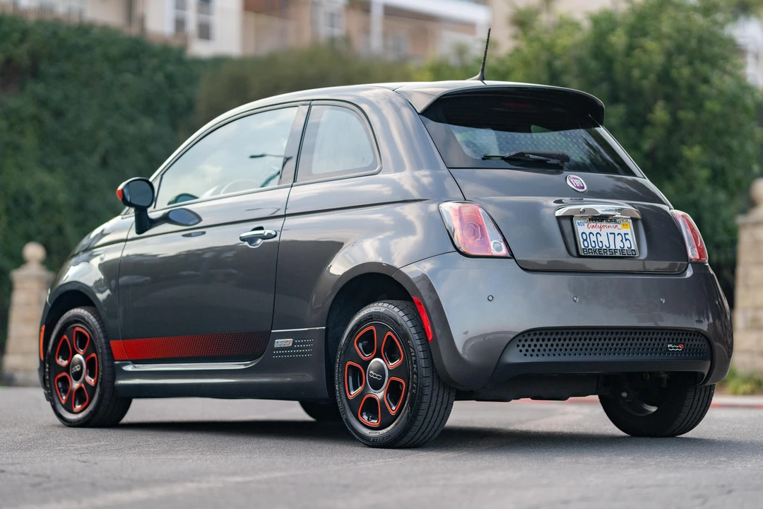 2018 Fiat 500 - Image 8 of 31