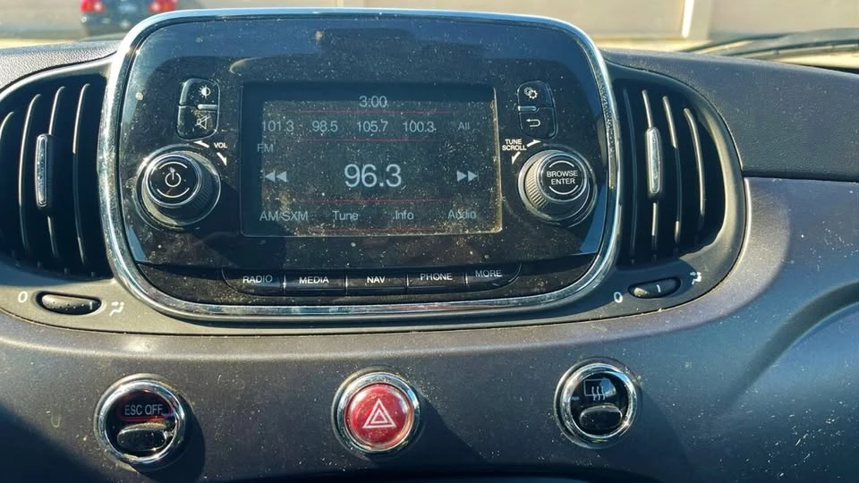 2018 Fiat 500e - Image 19 of 19
