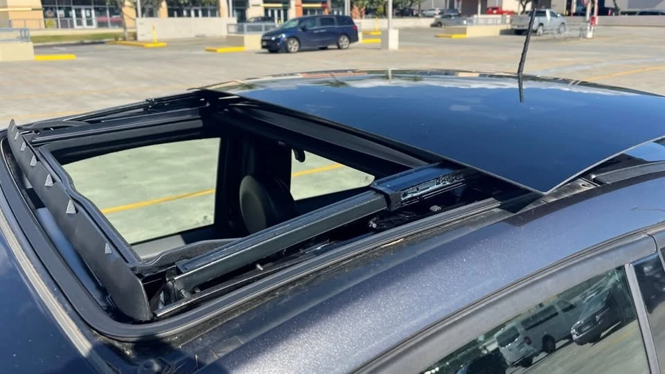 2018 Fiat 500e - Image 12 of 19