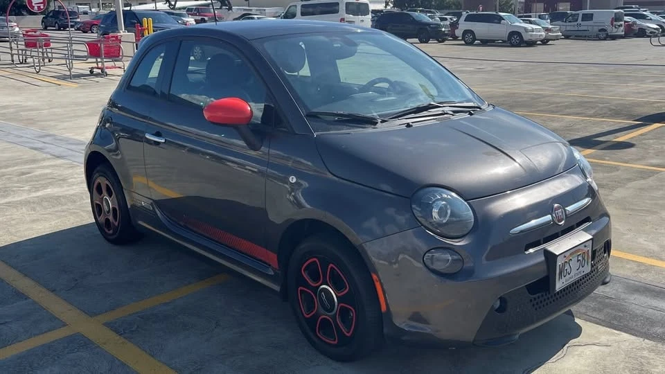 2018 Fiat 500e - Image 4 of 19