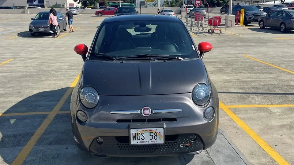 2018 Fiat 500e - Image 7 of 19