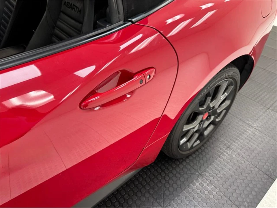 2018 Fiat Abarth 500 - Image 19 of 31