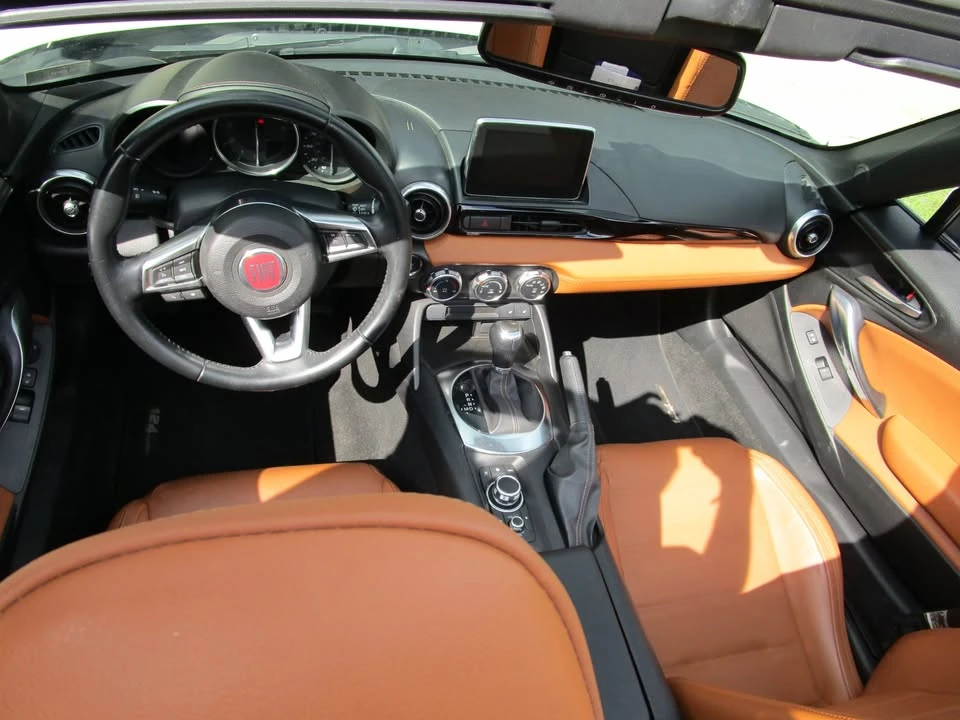 2018 Fiat 124 Spider - Image 3 of 5