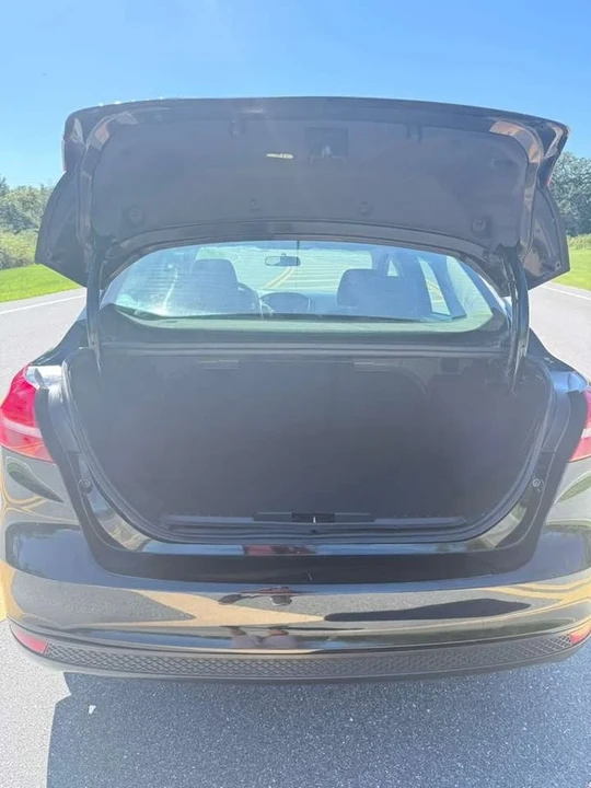 2018 Ford Focus 3rd Gen - Image 16 of 18