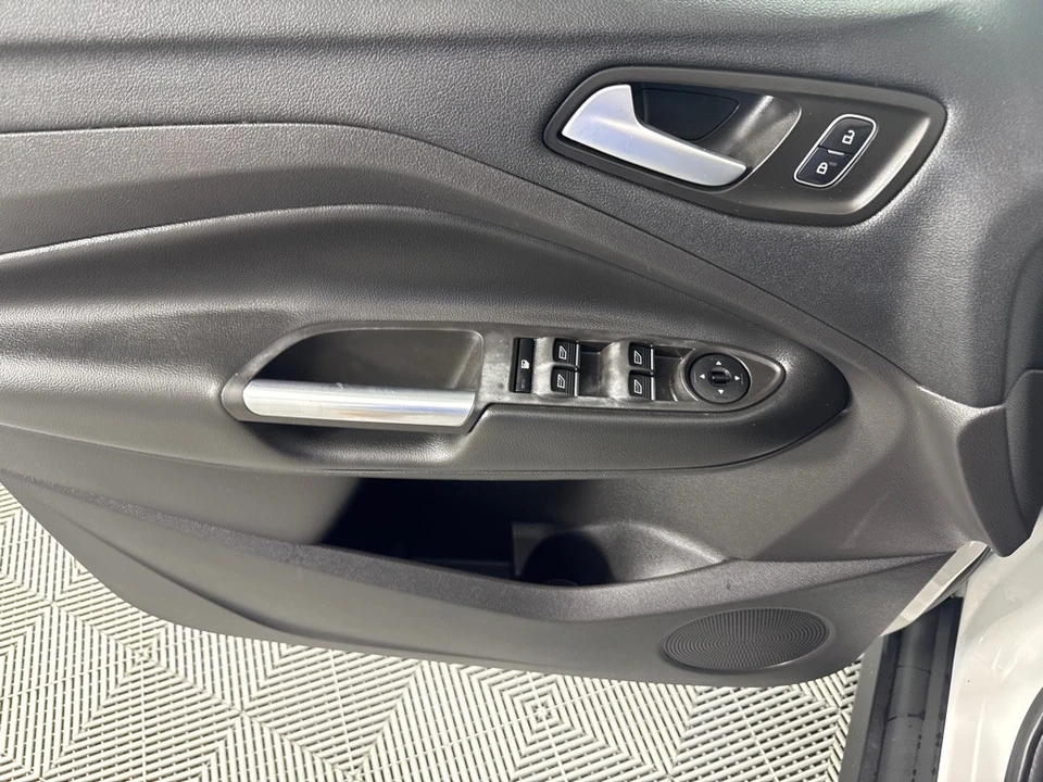 2018 Ford C-Max - Image 12 of 21