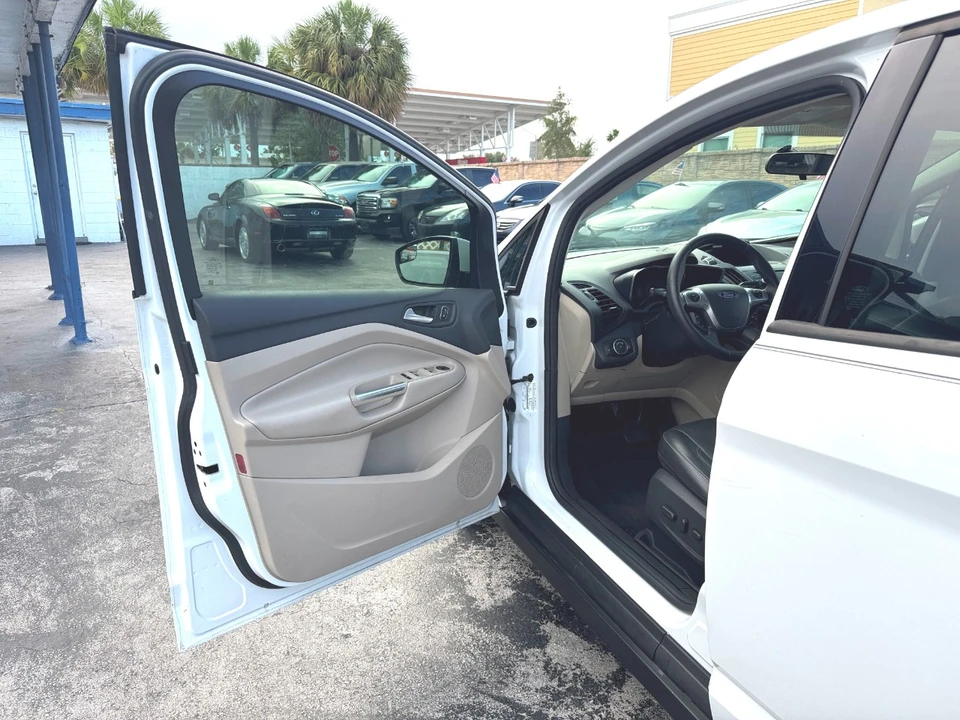 2018 Ford C-Max - Image 21 of 21