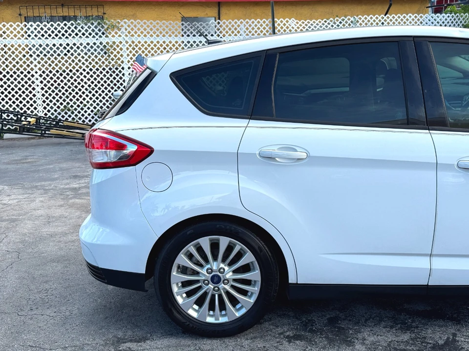 2018 Ford C-Max - Image 16 of 21
