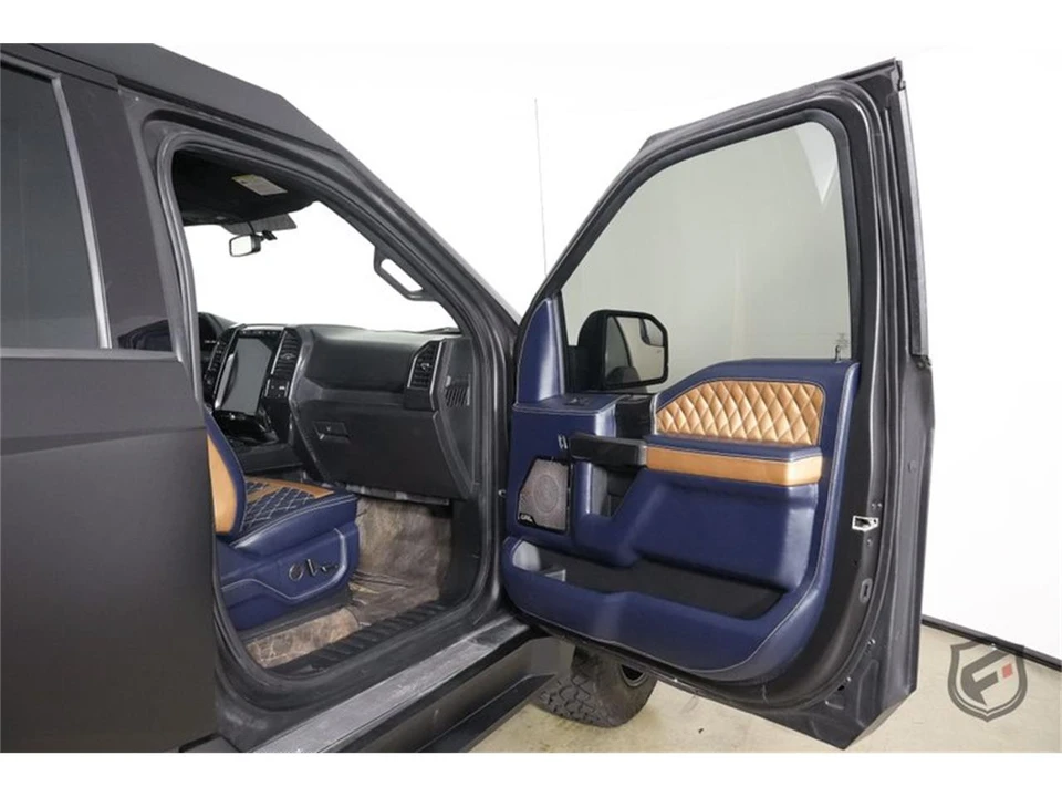 2018 Ford Customline - Image 26 of 31