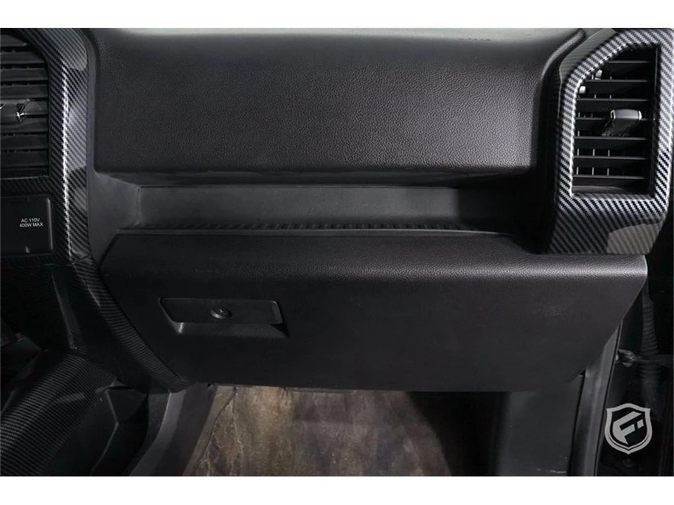 2018 Ford Customline - Image 30 of 31