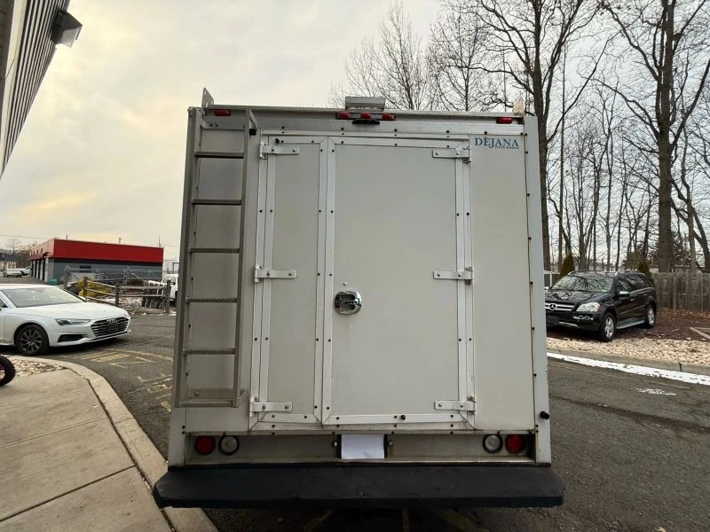 2018 Ford Econoline Van - Image 5 of 12