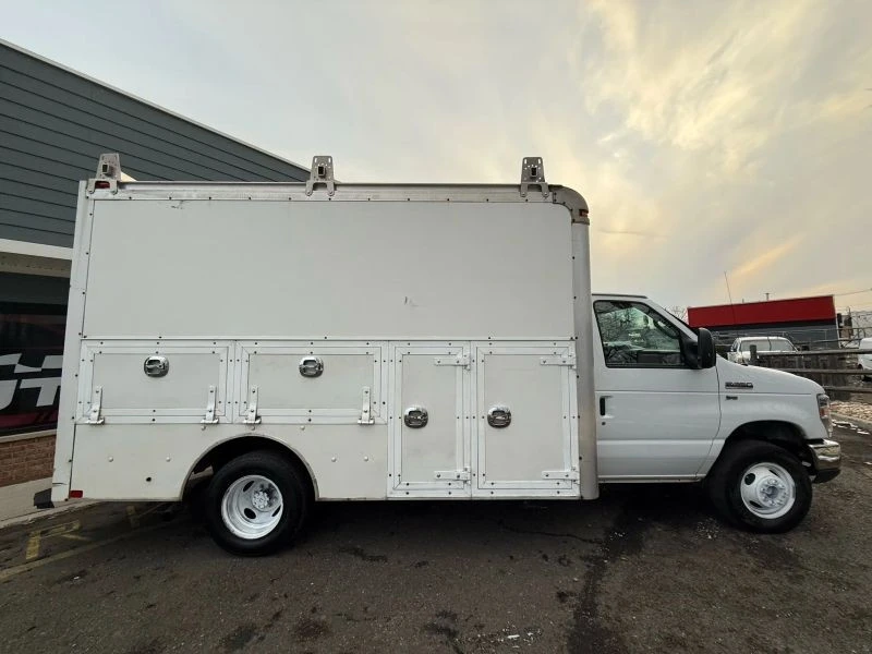 2018 Ford Econoline Van - Image 7 of 12