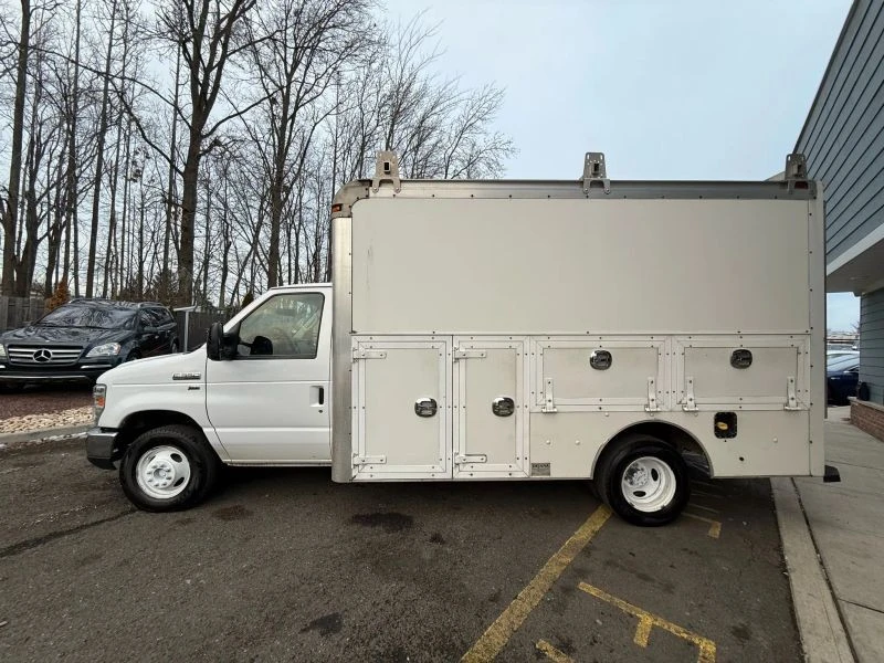 2018 Ford Econoline Van - Image 3 of 12