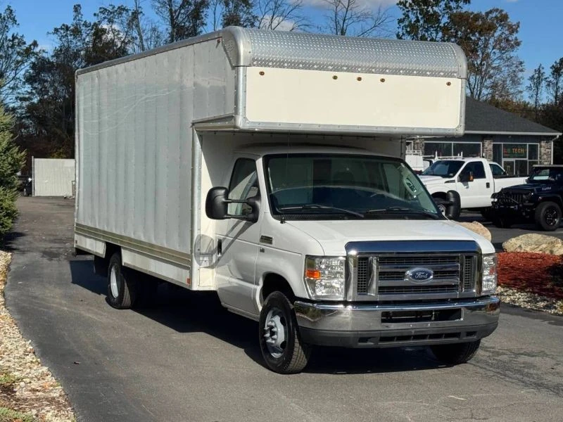 2018 Ford Econoline Van - Image 3 of 12
