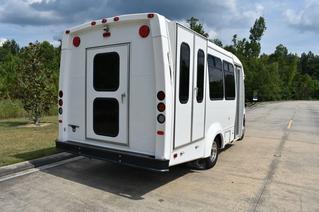 2018 Ford Econoline Van - Image 4 of 23