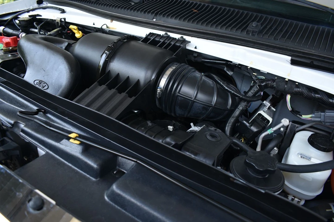 2018 Ford Econoline Van - Image 23 of 23
