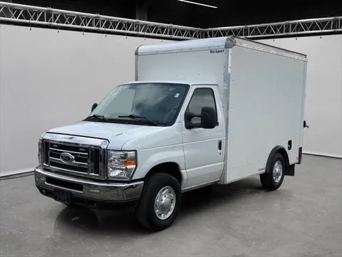 2018 Ford E-350 Super Duty E-350 SRW 138" WB