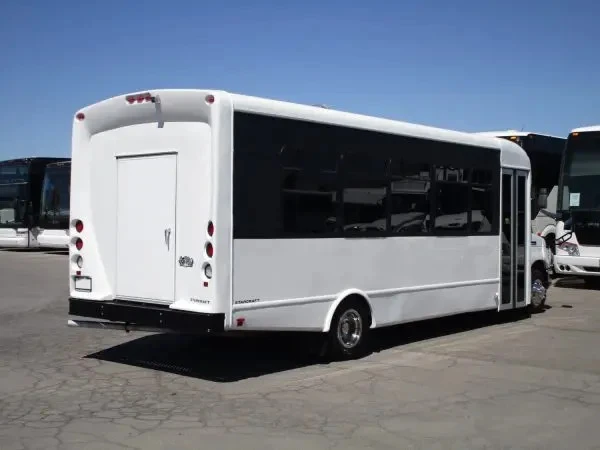 2018 Ford Econoline Van - Image 7 of 8