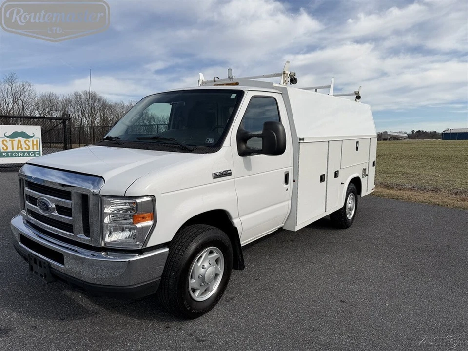 2018 Ford Econoline Van - Image 11 of 12
