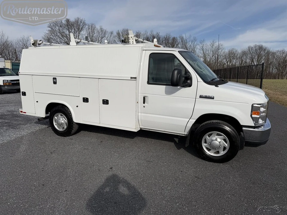 2018 Ford Econoline Van - Image 3 of 12