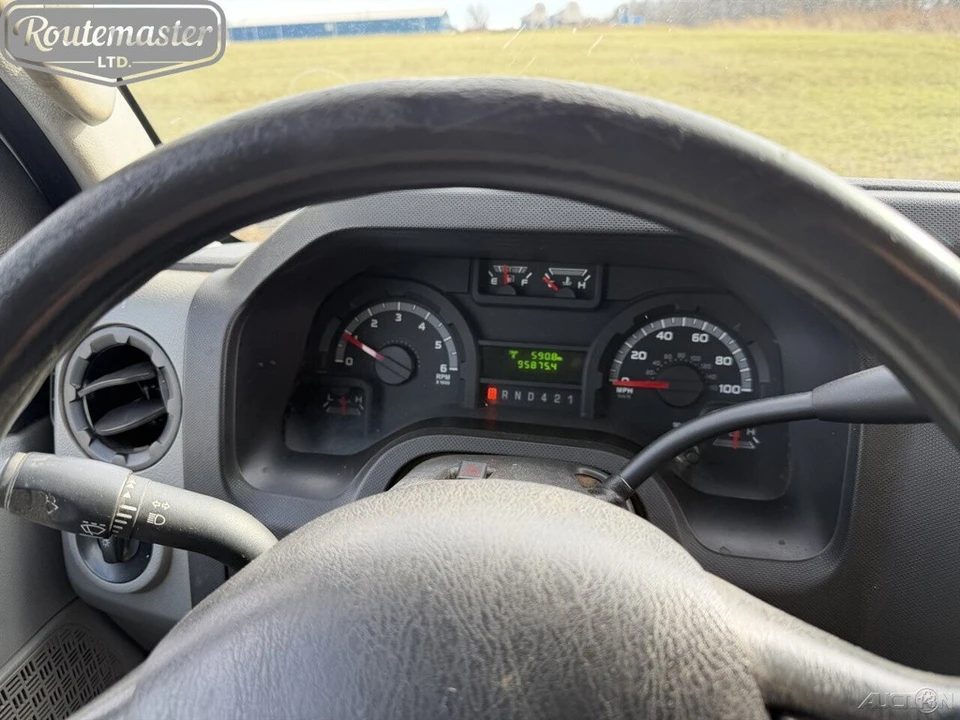 2018 Ford Econoline Van - Image 5 of 12