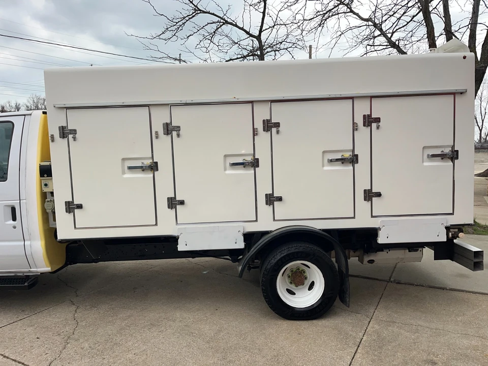 2018 Ford Econoline Van - Image 6 of 21