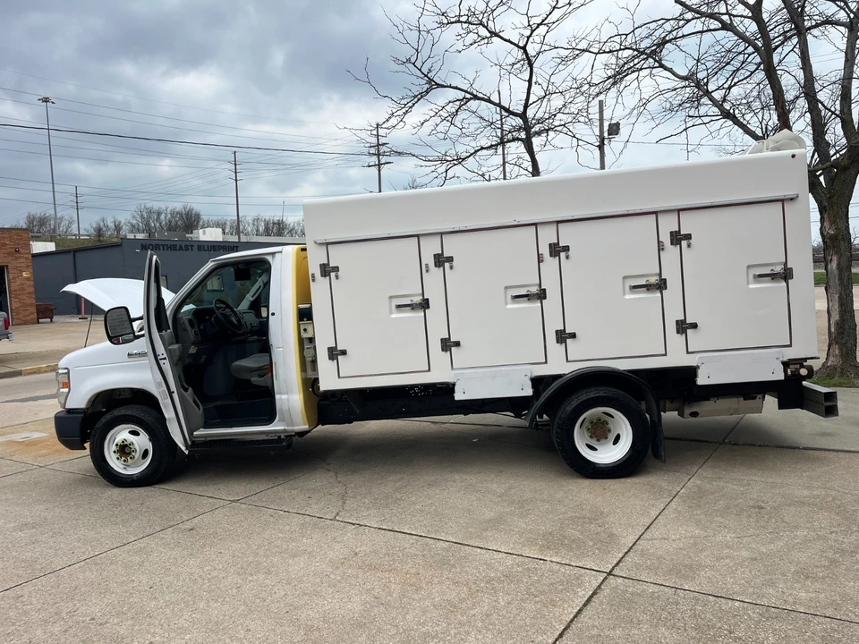 2018 Ford Econoline Van - Image 5 of 21