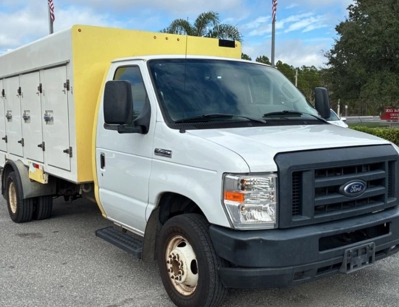2018 Ford Econoline Van - Image 7 of 13