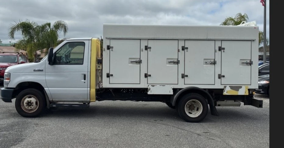 2018 Ford Econoline Van - Image 4 of 13