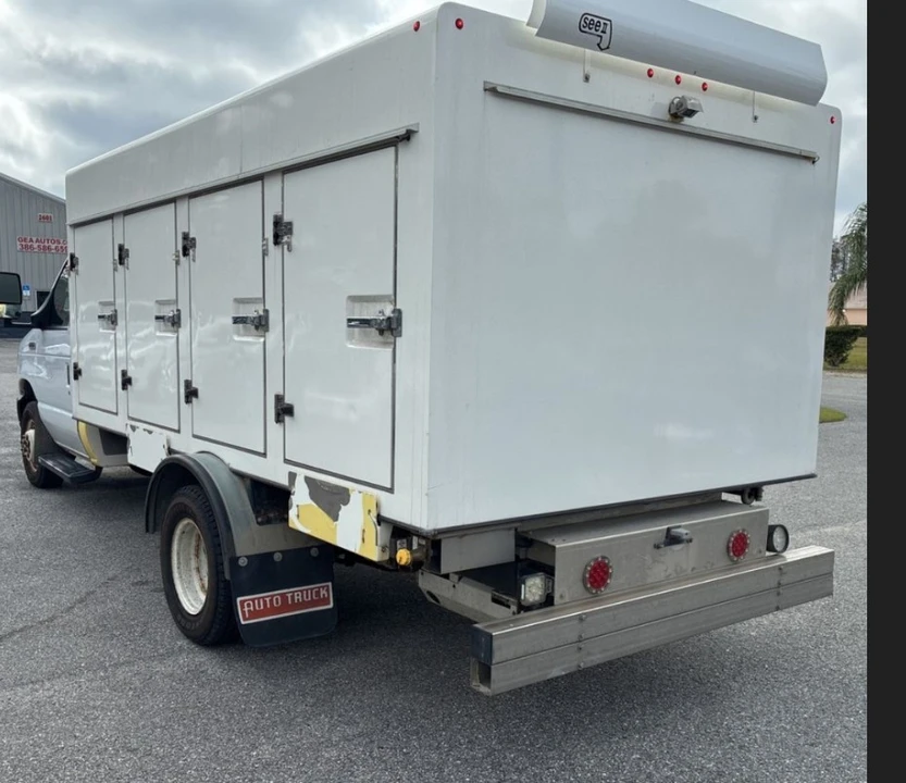 2018 Ford Econoline Van - Image 3 of 13