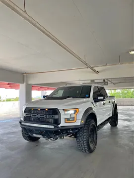 2018 Ford E150 Super Duty Passenger Raptor Pickup 4d 1/2 ft