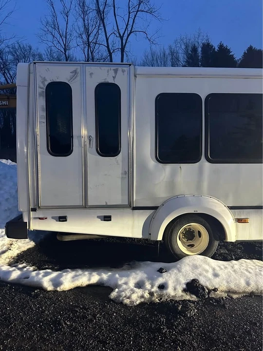 2018 Ford Econoline Van - Image 3 of 12