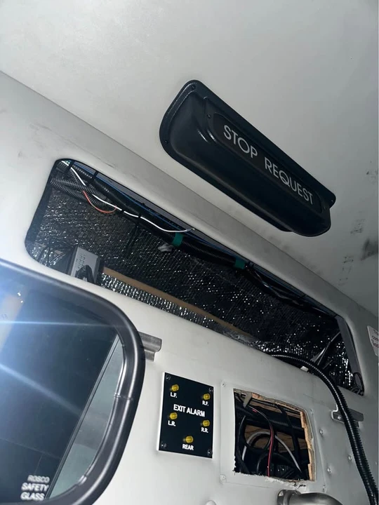 2018 Ford Econoline Van - Image 10 of 12