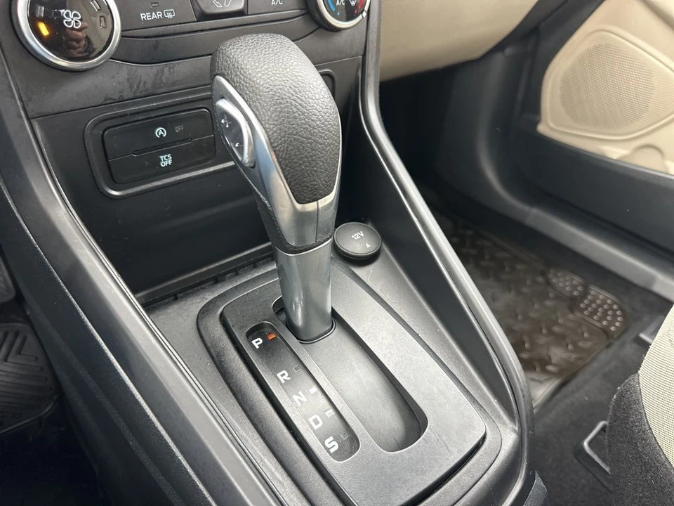 2018 Ford EcoSport - Image 15 of 21