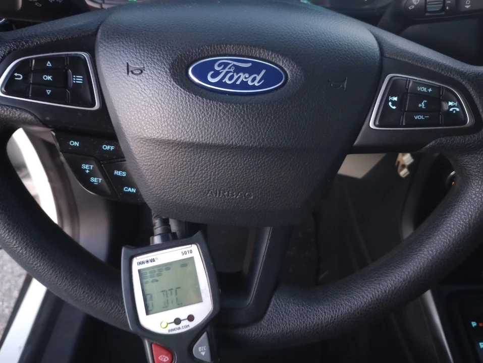 2018 Ford EcoSport - Image 9 of 20